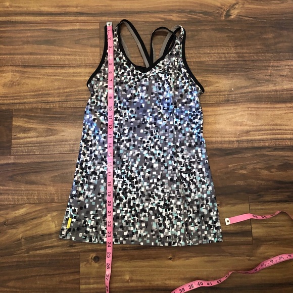 ⭐️Lole Workout Tank Top - Picture 6 of 6
